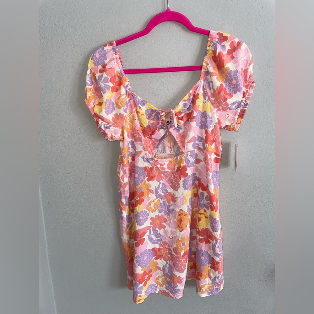 SO Pastel Floral Dress Large